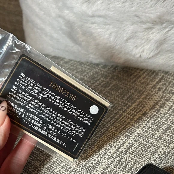 355. Chanel Leather Card Holder - Picture 13 of 13